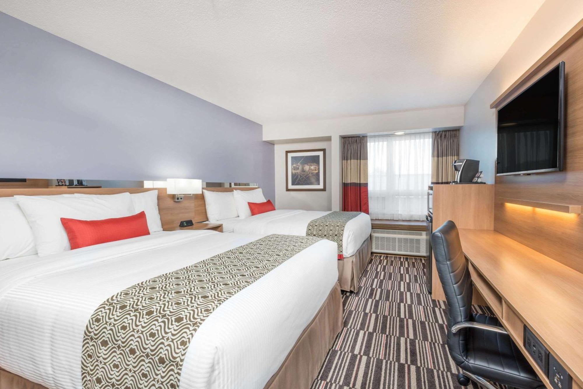 Microtel & By Wyndham Sudbury